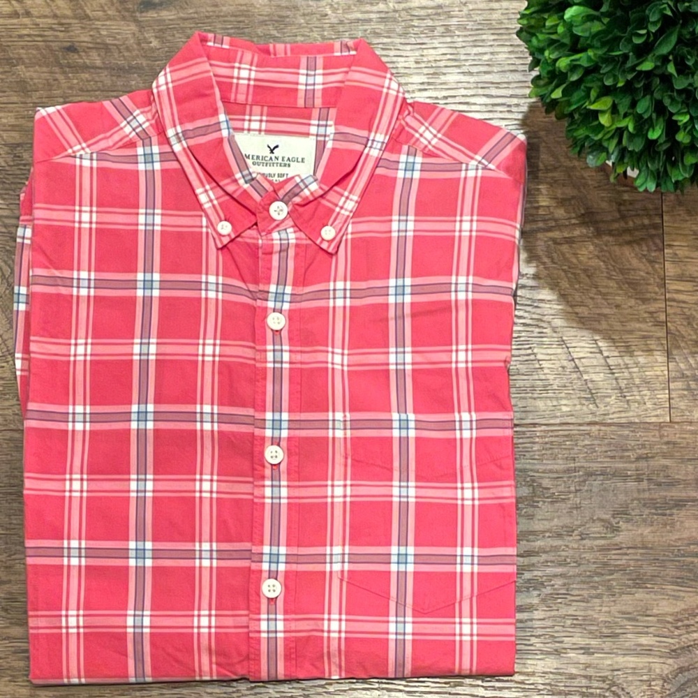 American Eagle Button Down Shirt - Small